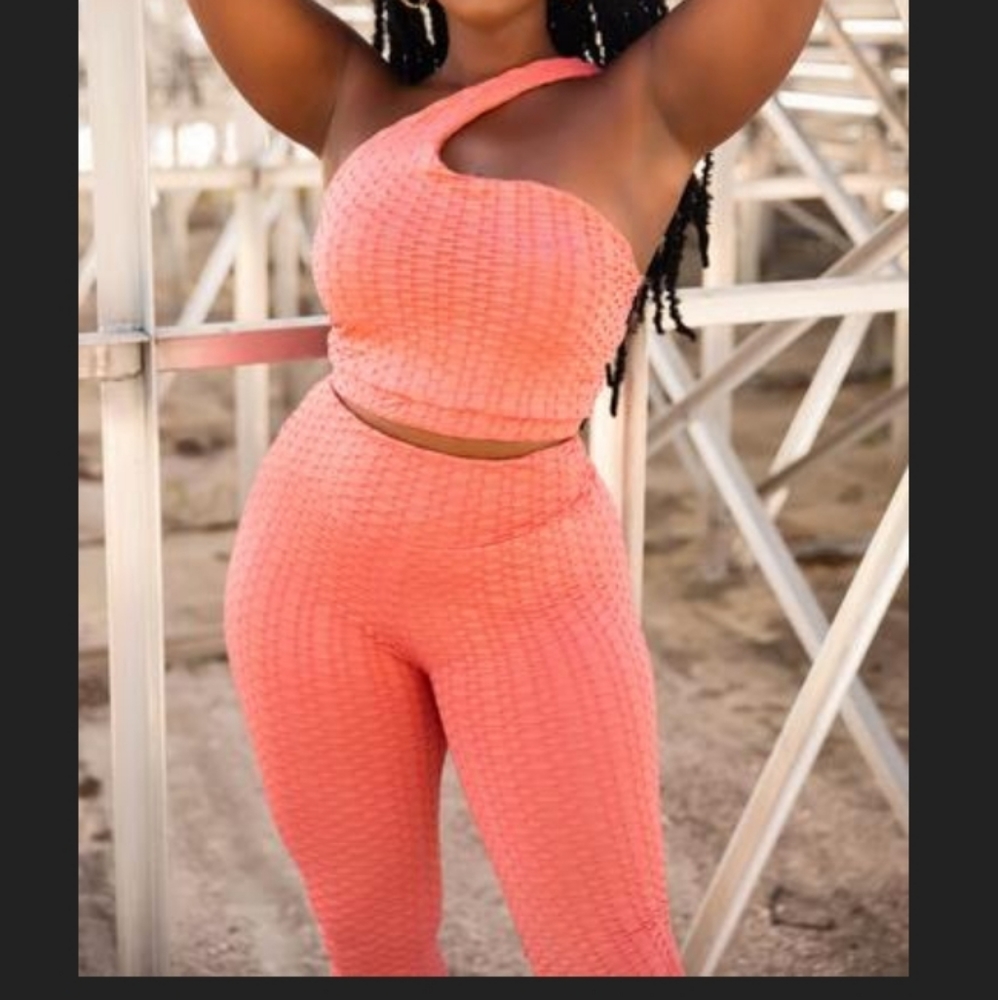 Textured Sports Set